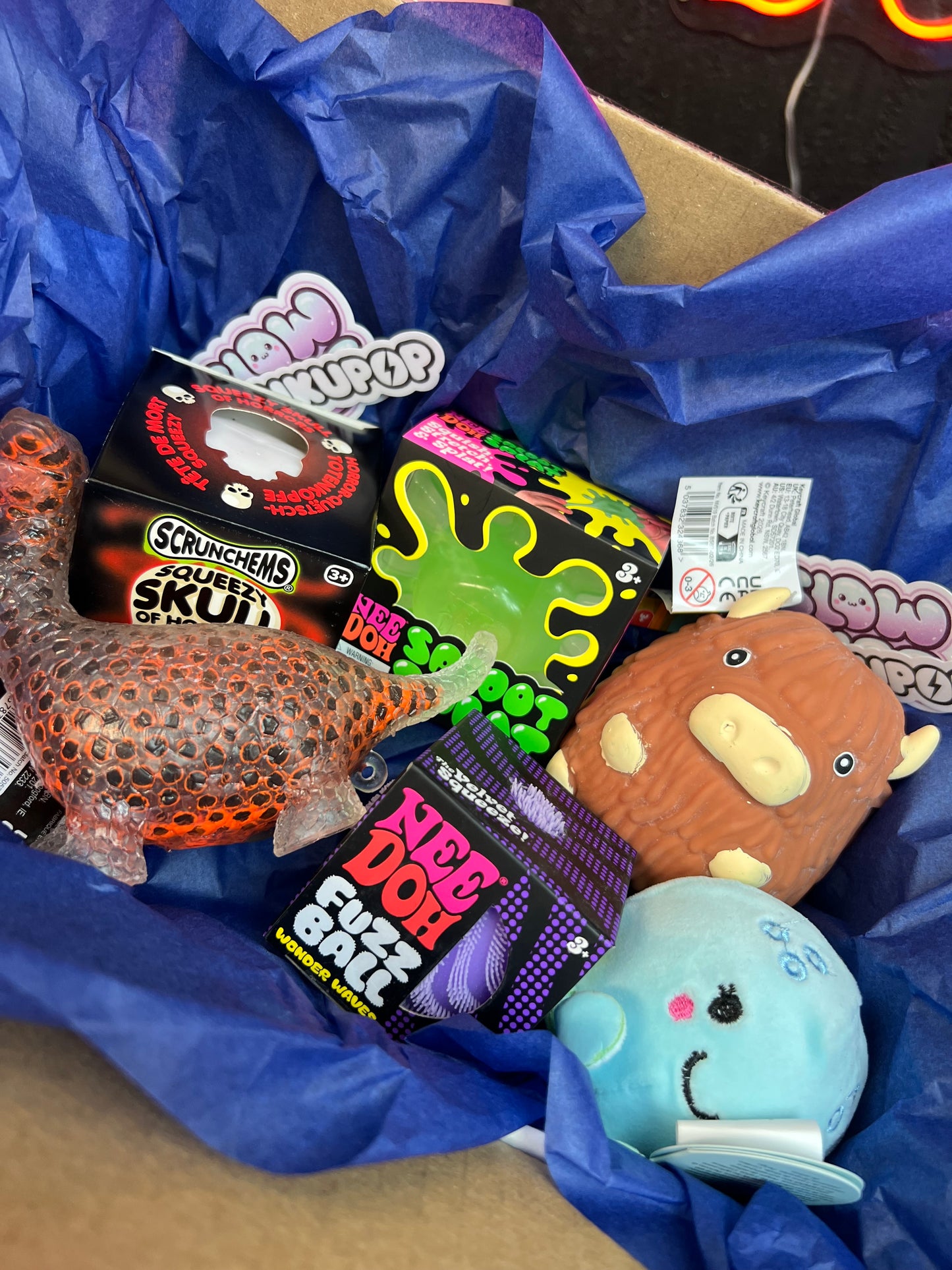 JUKUPOP Mystery Fidget Scoop – Pick Your Theme!
